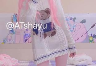 在线解锁AT鲨的白色泳衣作品，感受她的绝美魅力.txt