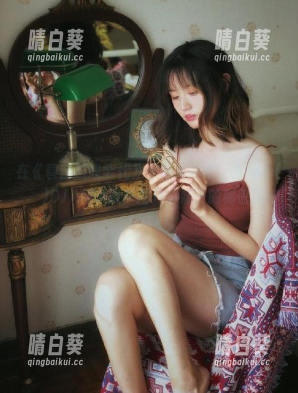 在《碧蓝航线能代》全集写真中，Aram(아람)DJAWA为你揭开萌妹子的秘密面纱！.txt