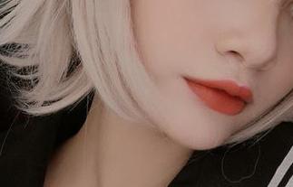 最新AzamiBlackLace黑色蕾丝写真，美图带你体验不同的美.txt
