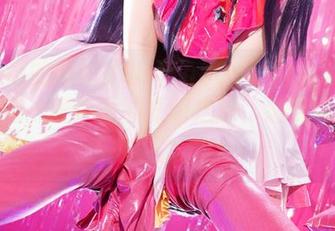 Azami的MaidSuccubus集合全景图册，开启一段华丽的奇幻之旅，感受她的无穷魅力.txt