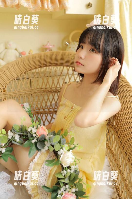 Bangni邦尼最新双人女仆cos作品,双重美丽散发无尽魅力.txt Bangni邦尼最新双人女仆cos作品,双重美丽散发无尽魅力.txt