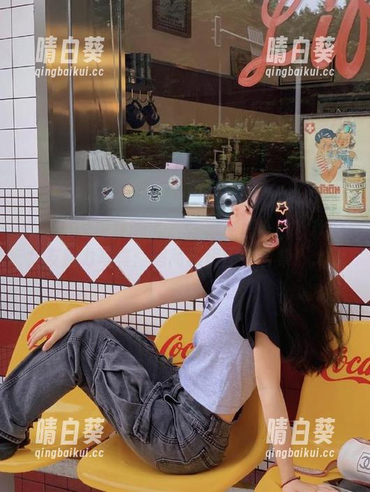 CANDY糖果画报 - 畅游在夏小秋秋秋的女友魅力写真：超高颜值图片合集！.txt