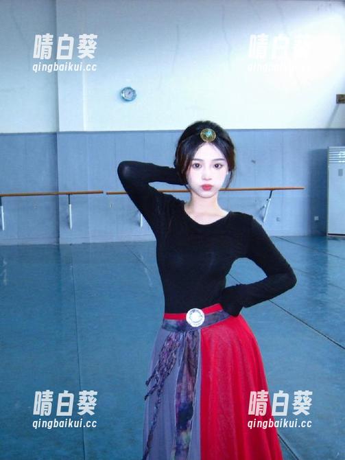 CANDY糖果画报 - 探索孙梦瑶V的浴室作品，挑战你对无圣光的所有想象.txt