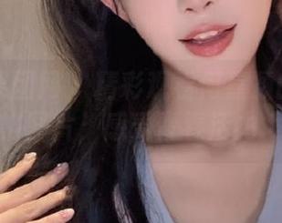 GIRLT果团网 – 精彩观看何嘉颖的双马尾风格图片，感受青春活力.txt