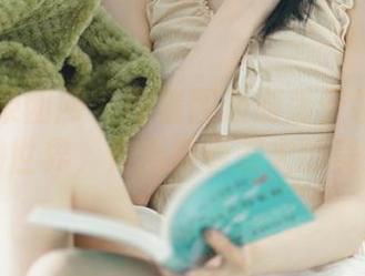 GIRLT果团网 – 高清图册游荡于裴希西双马尾的世界，传播青春惹火的美好.txt