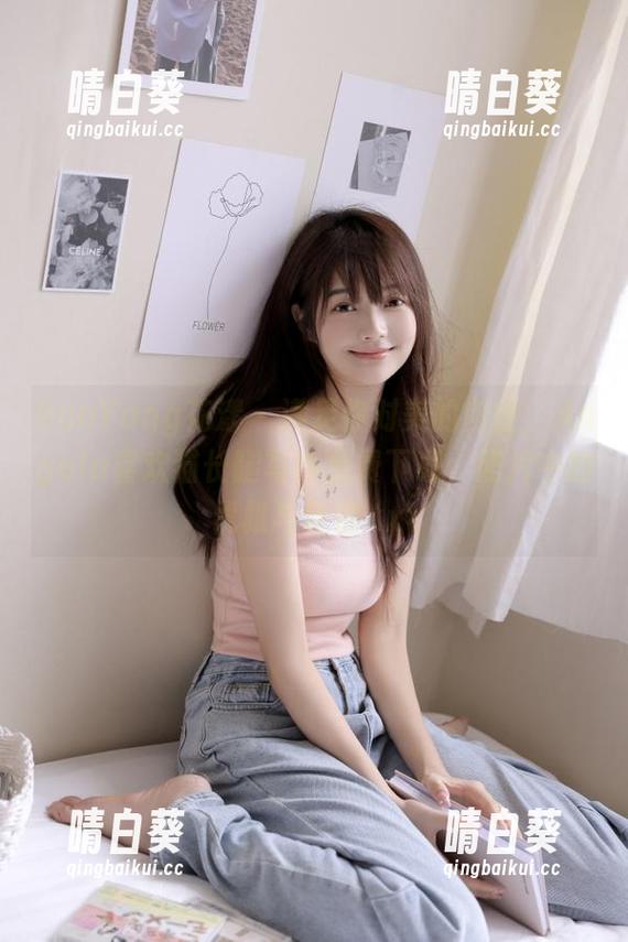 HuaYang花漾 - 满足你对美的向往，Angela喜欢猫长腿写真免费下载，照片中的优雅与自信.txt