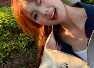 HuaYan花の颜 – 观看佘贝拉bella豹纹写真，与豹纹一起探索令人惊叹的摄影创意！.txt