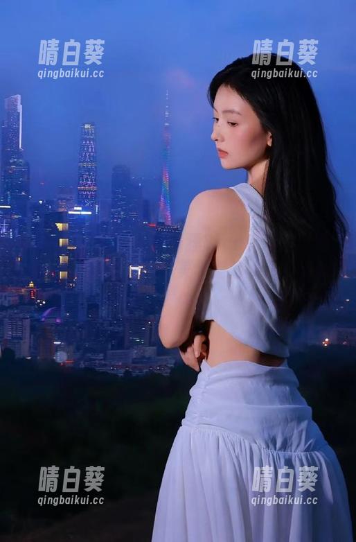 IMiss爱蜜社 - 小狐狸Sica白丝写真图片精选，让你体验甜美与清艳的双重享受.txt