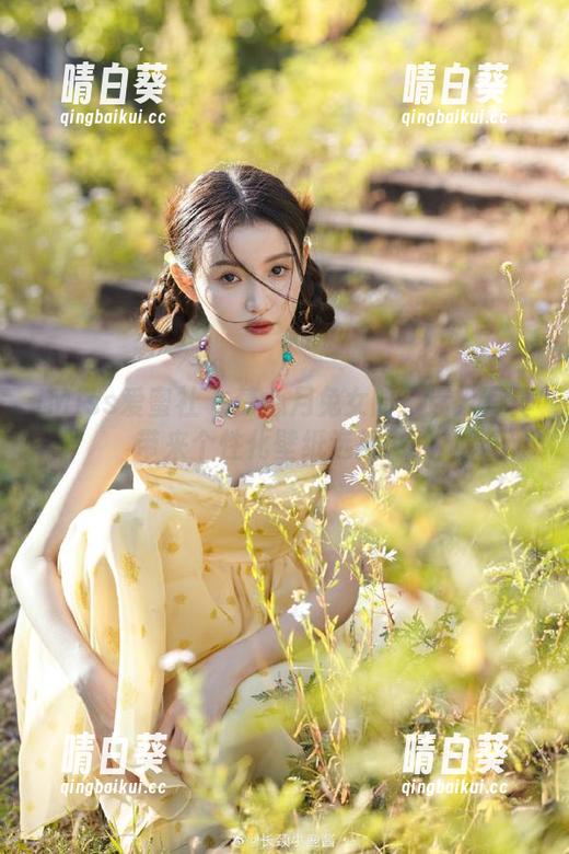 IMiss爱蜜社 - 梦心月兔女郎：迷人写真带来个性化壁纸选择.txt