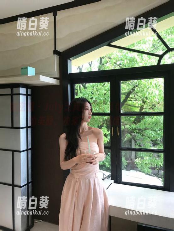 微密圈 - July芝岚纯白写真作品，梦幻般的美丽，快来下载收藏哦！.txt
