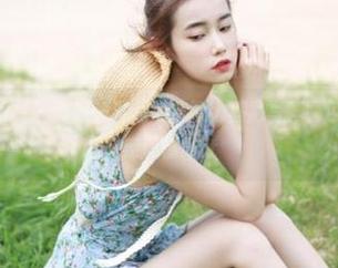 MiStar魅妍社 – 清凉一夏，王婉悠比基尼写真图包带你领略热辣风情.txt