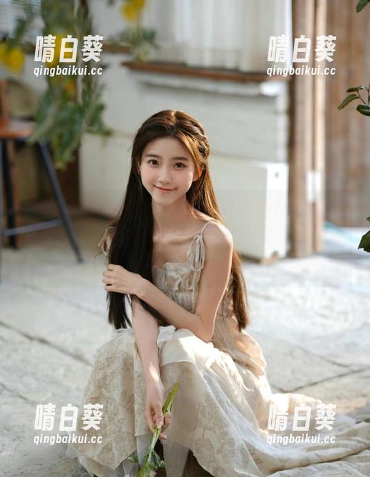 MiiTao蜜桃社 - 一边观看木楠Nan的透明作品，一边自我反思，心情复杂得不要不要的！.txt