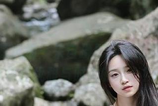 MyGirl美媛馆 – “Manuela玛鲁娜”的连衣裙风情：来自摄影师的原图资源，让你领略优雅与时尚的结合！.txt