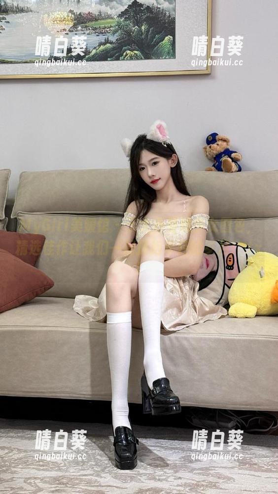 MyGirl美媛馆 - 于大乔呈现少女图包，精选佳作让我们一起拥抱年轻的岁月！.txt