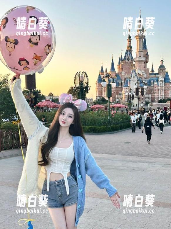 MyGirl美媛馆 - 美桃酱全套居家写真：艺术与生活交融的完美体现.txt