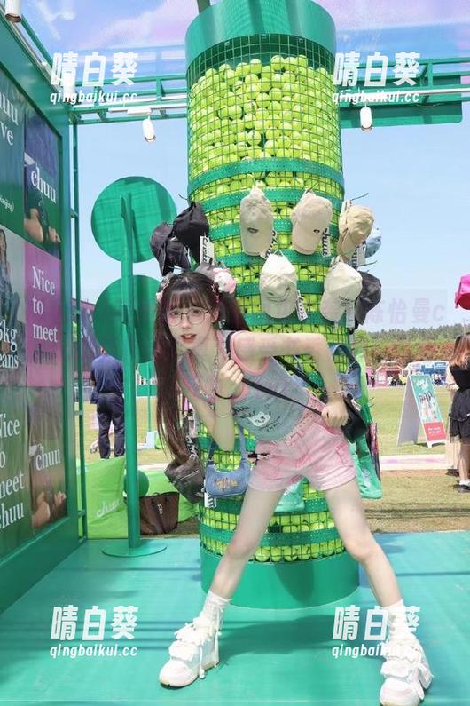 MyGirl美媛馆 - 超清图包来袭！陈怡曼coco最新校园写真，感受书香气息与青春气韵。.txt