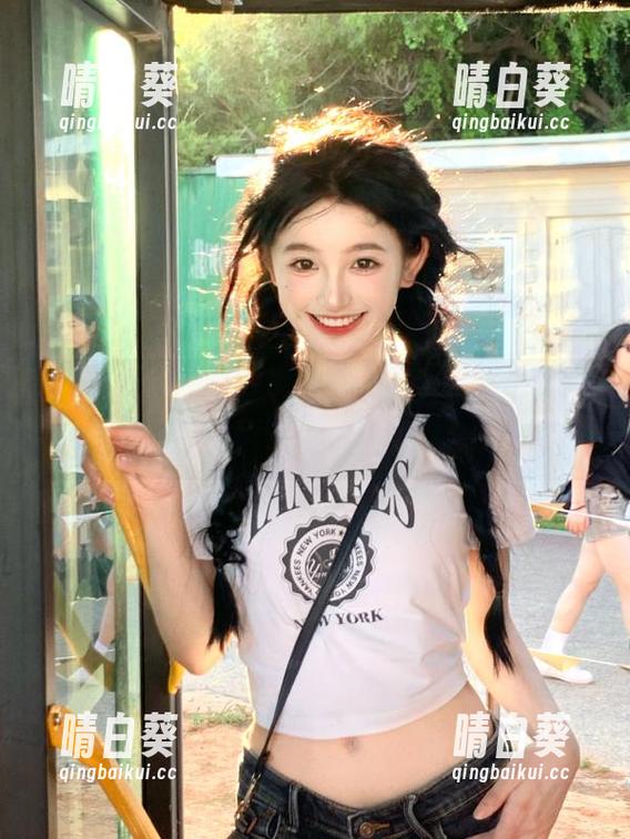 PDL潘多拉 - 不可思议的蕾丝：可乐Vicky图集带你领略她独特摄影合集.txt