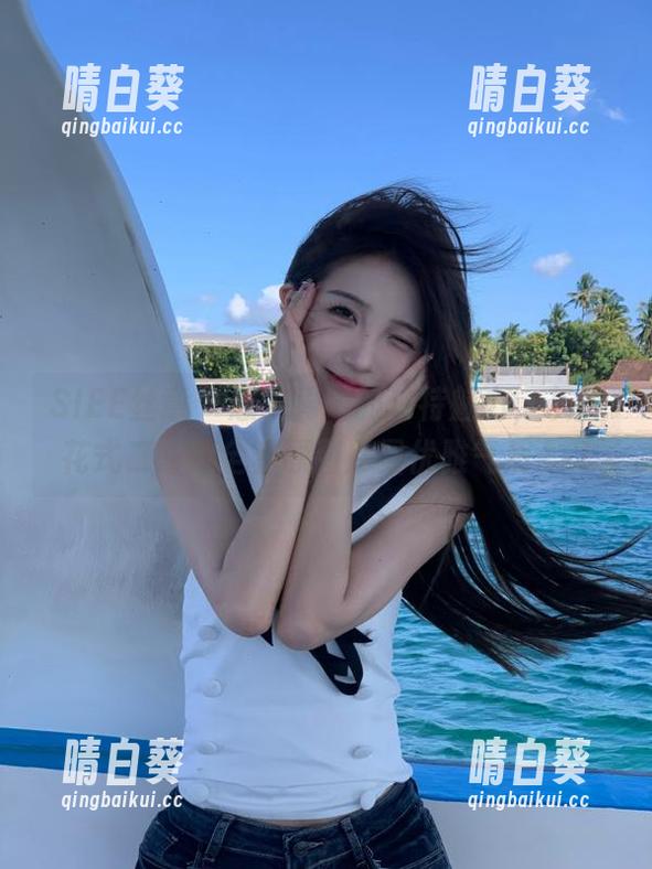 SIEE丝意 - 感受琦琦的独特魅力，灰丝花式二郎腿全套原图尽显优雅气质.txt