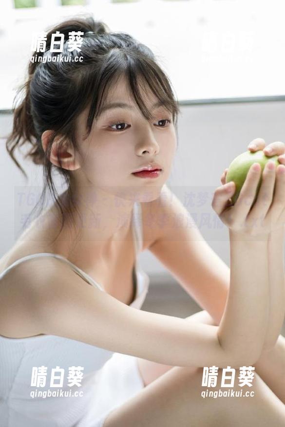 TGOD推女神 - 快来看看！沈梦瑶_Gcat毛衣套图更新，演绎冬季浪漫风情！.txt