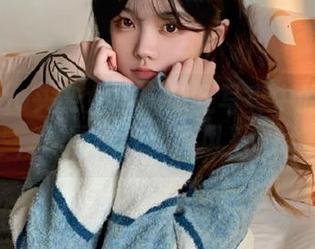 TouTiao头条女神 – 裸足写真中的刘瑾希，原图展现不羁风采.txt