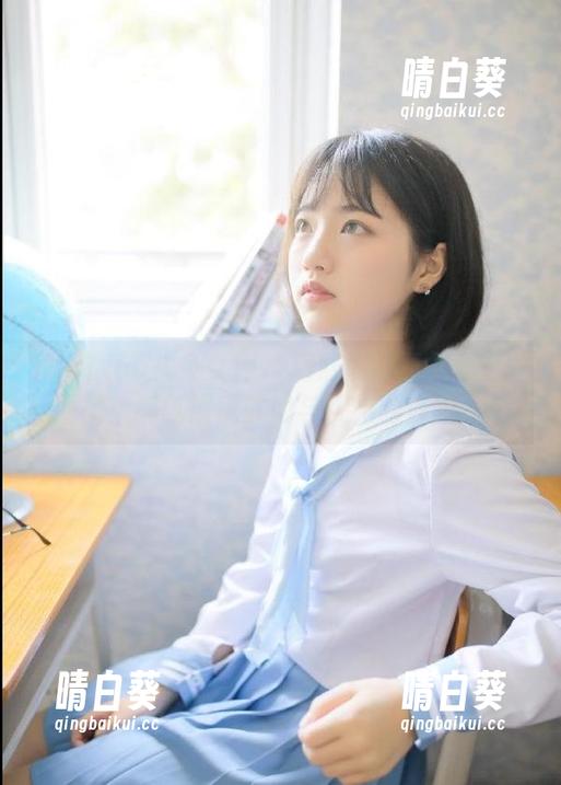 TouTiao头条女神 - 周熙妍华丽礼服私拍图集：细腻展现时尚与优雅的碰撞.txt