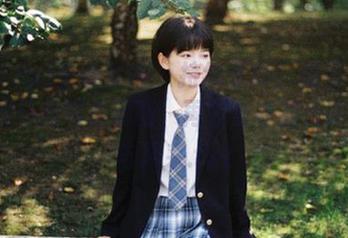 TouTiao头条女神 – 持续更新！杨漫妮baby双马尾写真原图，再现青春的无限可能与风采.txt