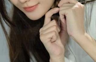 TouTiao头条女神 – 不花钱还能看！樊安妮的职业装魅力写真，超多免费图片等你下载！.txt