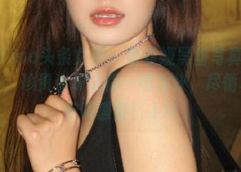 TouTiao头条女神 – 索菲娅黑丝写真美图合集，珍贵资源让你一睹为快，尽情享受视听盛宴！.txt