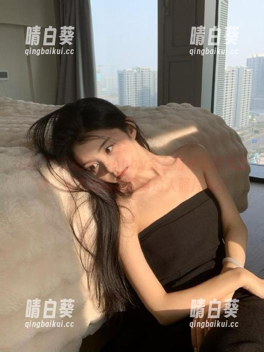 UGirls尤果网 - Abby金金清纯写真大放送：畅享她的原图与动人照片.txt