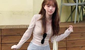 UGirls尤果网 – 免费赏析李思宁的精美礼服照片，领略别样风情与优雅气质.txt