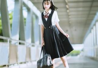 Vinnegal化身水手服女神，带你领略高清美图资源的无与伦比！.txt