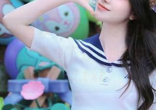 XIAOYU语画界 – 探索徐莉芝Booty纯白全集：原图中那些不为人知的艺术灵感与追求.txt