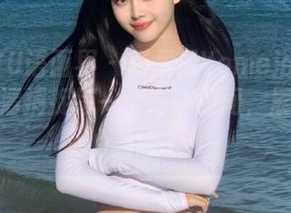XIAOYU语画界 – 杨晨晨Yome浴室写真集：高清捕捉每一个细腻瞬间，展现生活的美感.txt