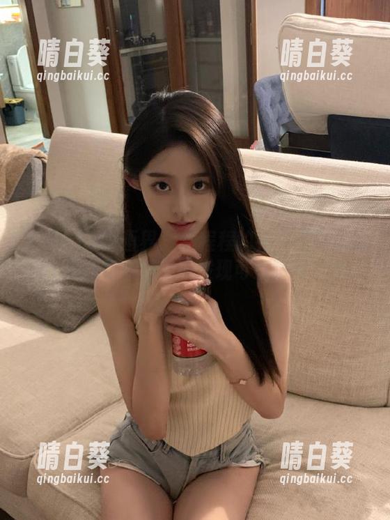 XIAOYU语画界 - 程程程的花嫁写真作品集，网盘链接等你来发现可爱瞬间！.txt