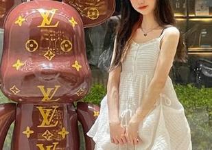 XIAOYU语画界 – 黄乐然作品解读：妹妹的美图写真带来的温暖与感动.txt