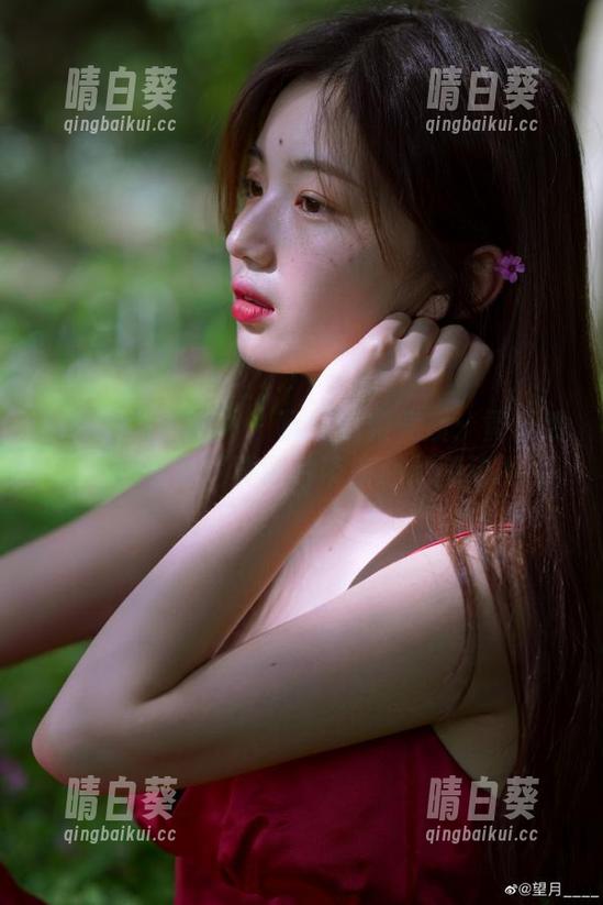 XIAOYU语画界 - 玩转优雅气质:黄乐然的吊袜美女写真图片带来心灵触动.txt XIAOYU语画界 - 玩转优雅气质:黄乐然的吊袜美女写真图片带来心灵触动.txt
