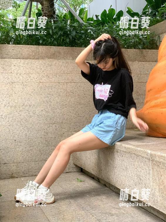 Xiuren秀人网 - 走进Barbie可儿办公室风采：丰富图库与独特资源的视觉盛宴.txt