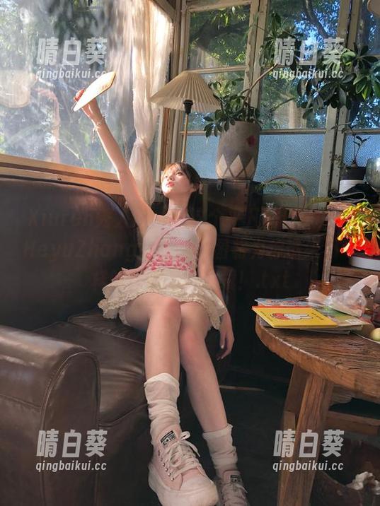 Xiuren秀人网 - 在这个平凡的日子里，HeyuZhang女王的美图将为你带来不一样的体验，快下载！.txt