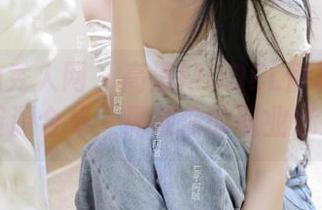 Xiuren秀人网 – 高清MODEL伊若办公室写真资源合集，释放你的职业魅力.txt