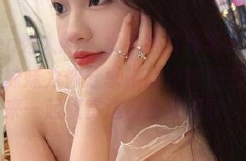 Xiuren秀人网 – 水手服写真集大公开，你的兔妹妹为你分享她的独特魅力与风格，快来一起欣赏这份视觉盛宴！.txt