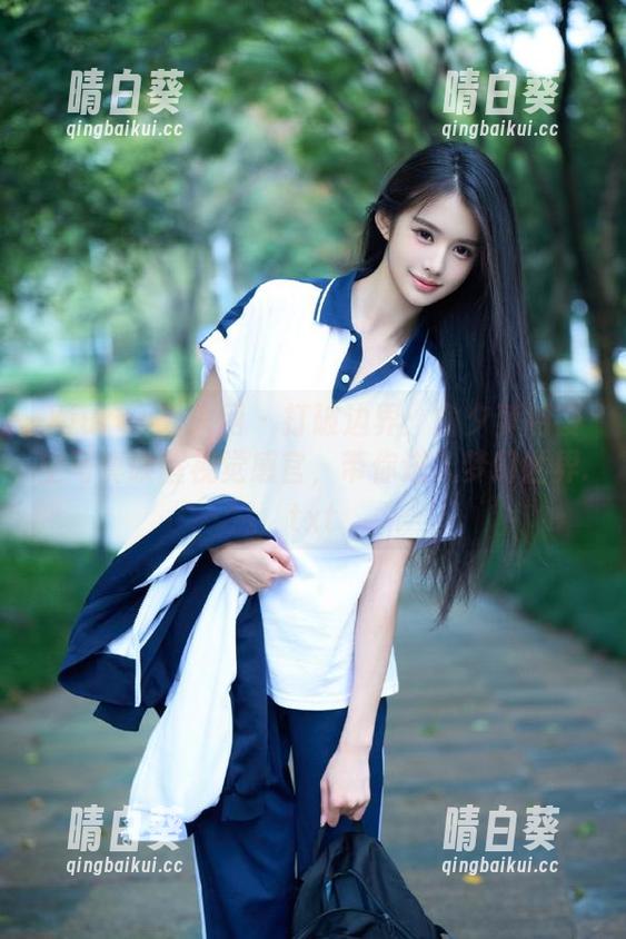 Xiuren秀人网 - 打破边界：俞夕梦用镂空写真唤醒视觉感官，带你进入梦幻世界.txt