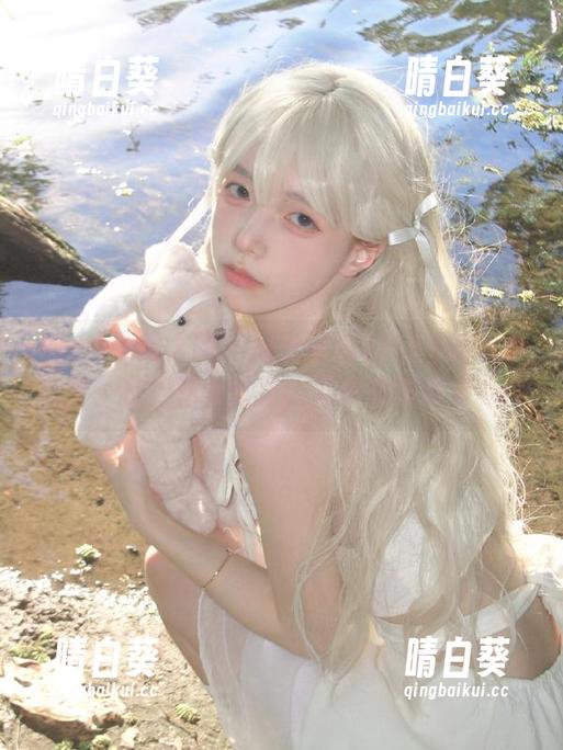 Xiuren秀人网 - 贴近可乐Vicky的温柔心灵：特别图集分享，尽享她的风采.txt
