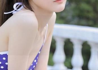 Xiuren秀人网 – 拥抱夏日阳光，周大萌泳衣写真为你呈现绝佳壁纸选择，点亮每一天的心情.txt