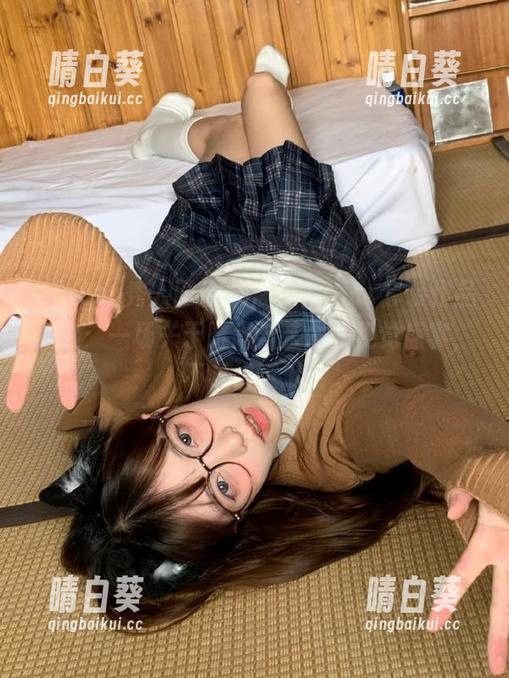 Xiuren秀人网 - 杨晨晨sugar套装作品精选：一场关于时尚与艺术的视觉盛宴，不容错过.txt