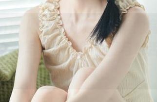 Xiuren秀人网 – 桃妖天带来的高清美图，揭秘女孩写真背后的甜蜜与毒舌的真实碰撞.txt