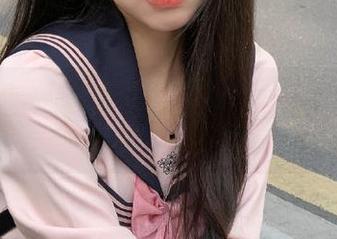 Xiuren秀人网 – 纯白梦幻：江淑影river为你带来的独特美图和精彩图集.txt