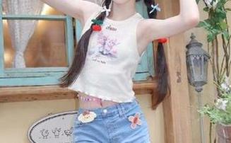 Xiuren秀人网 – 菲菲吃不胖婚纱风情：最新写真合集捕捉每一个动人时刻.txt