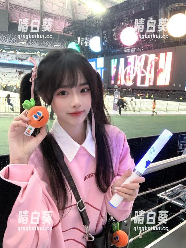 Xiuren秀人网 - 西门小玉美腿黑丝写真图库，等你来下载感受视觉盛宴！.txt