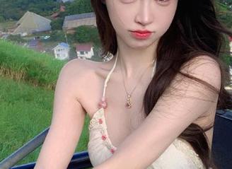 Xiuren秀人网 – 轩轩王子与她的厨娘灵感：原图与图片共同呈现别样的生活美学.txt