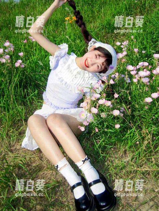 Xiuren秀人网 - 免费获取雨儿baby动人修女写真照片，带你领略独特的摄影艺术与情感表达！.txt